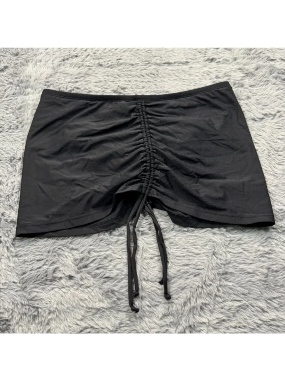 Apt. 9 apt skort